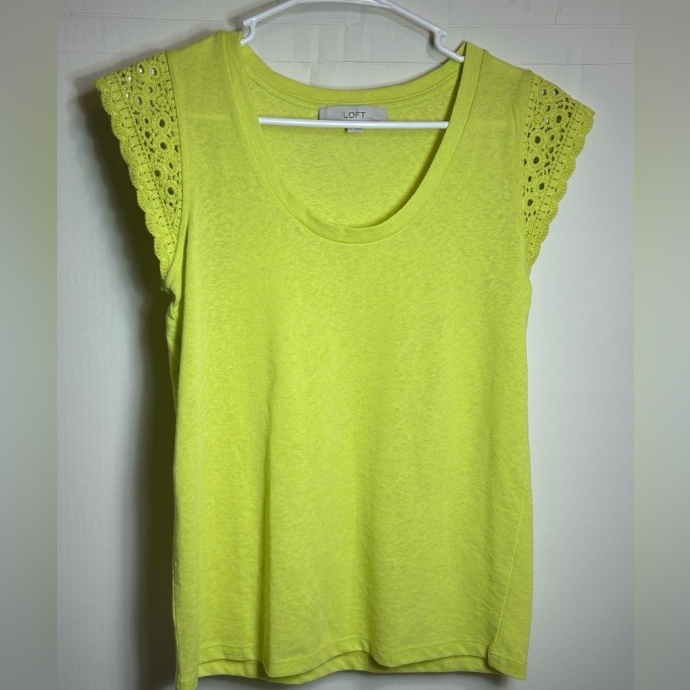 LOFT Bright Chartreuse Knit Crochet Sleeve Tank Size S - Picture 1 of 7